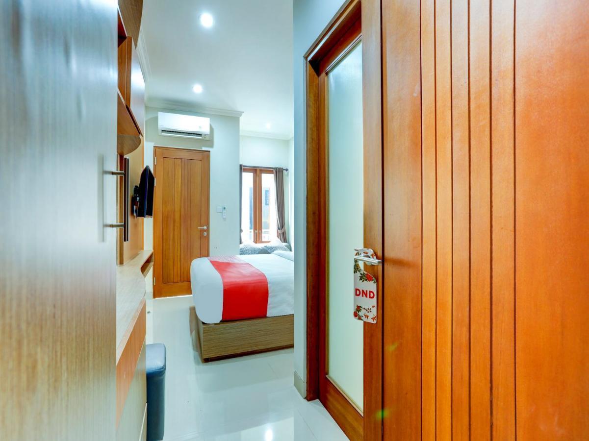Super Oyo Capital O 90291 Vin Stay Petanu Pesanggaran Exterior photo