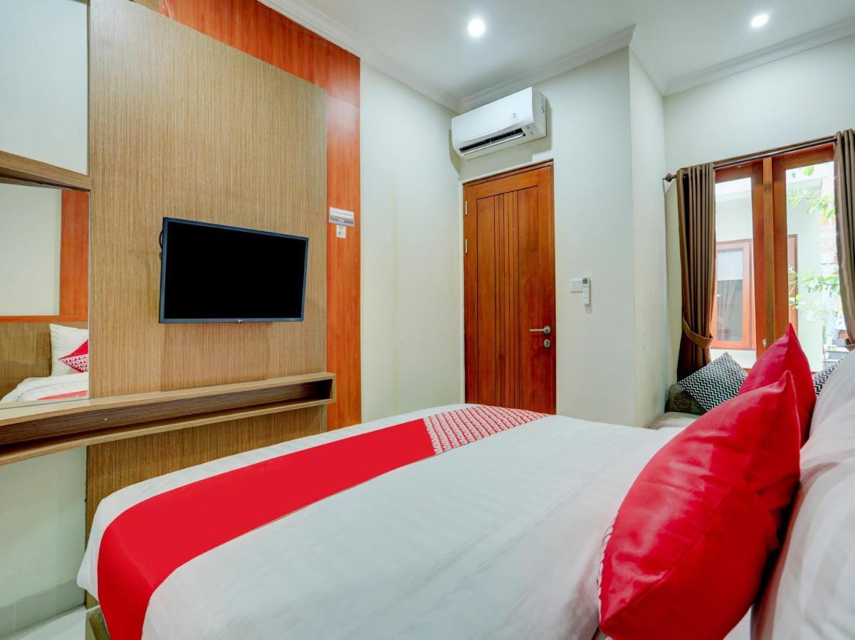 Super Oyo Capital O 90291 Vin Stay Petanu Pesanggaran Exterior photo